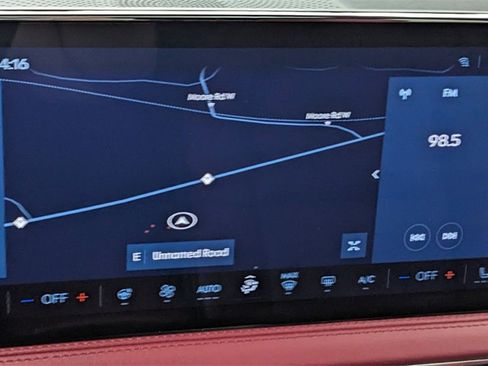 Used 2025 Lincoln Corsair Reserve image 26