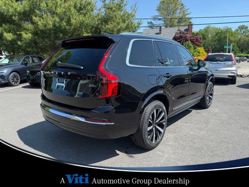 Used 2025 Volvo XC90 B5 Core w/ Climate Package image 8