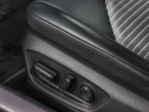 Certified 2023 Toyota Camry SE FWD image 21