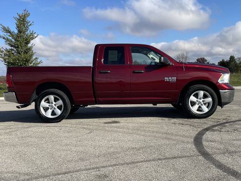 Used 2024 RAM 1500 Classic SLT image 20