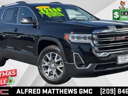 Used 2023 GMC Acadia SLT