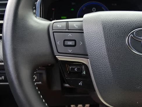 Certified 2025 Toyota Camry SE FWD image 36