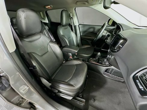 Certified 2021 Jeep Compass Limited AWD/4WD image 38