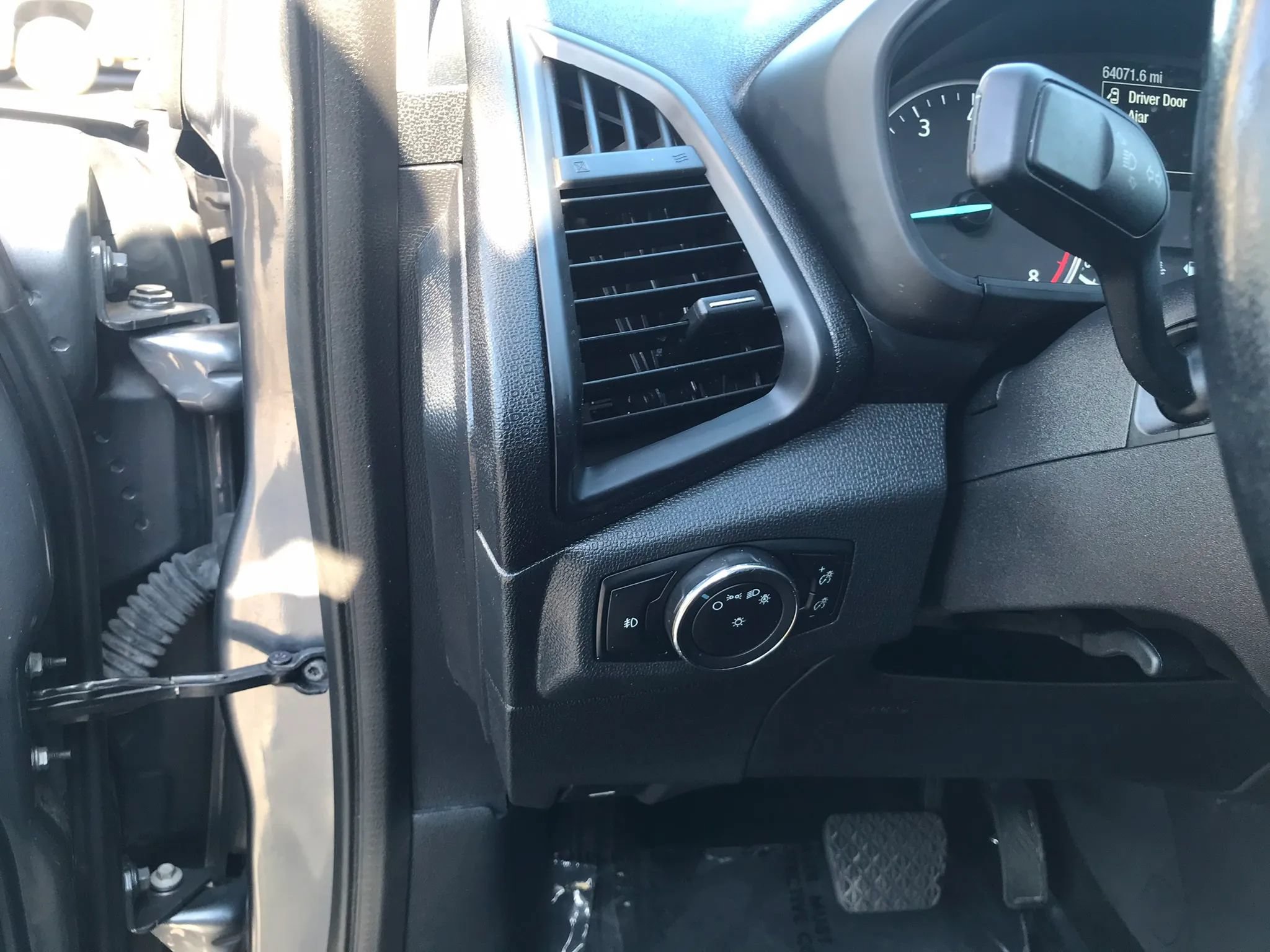 Used 2019 Ford EcoSport SE FWD image 12