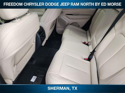 New 2026 Jeep Grand Cherokee Limited AWD/4WD image 21