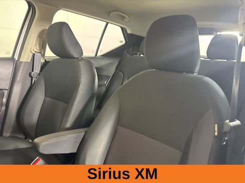 Used 2023 Nissan Kicks S image 9