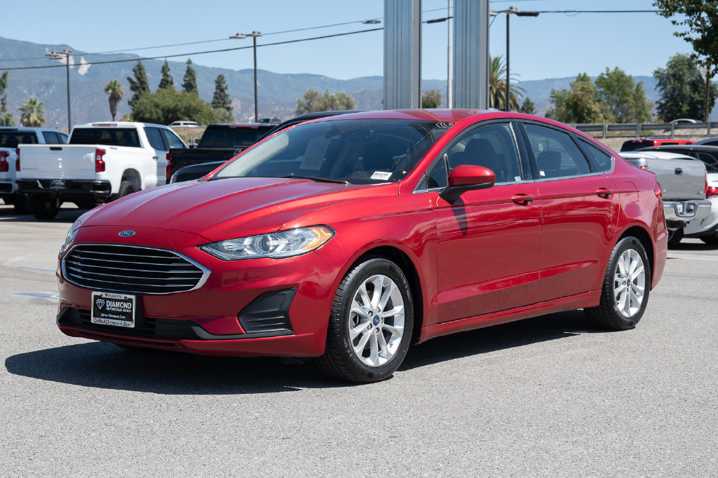 Used 2020 Ford Fusion SE FWD image 8