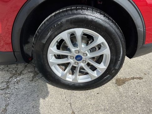 Used 2020 Ford Escape SE image 33