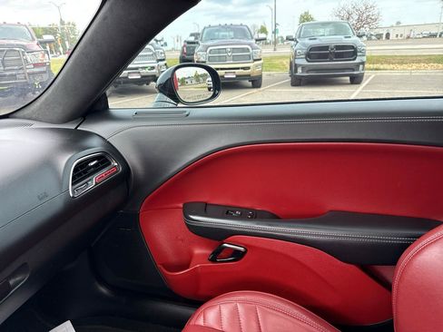 Used 2023 Dodge Challenger SRT Hellcat RWD image 22