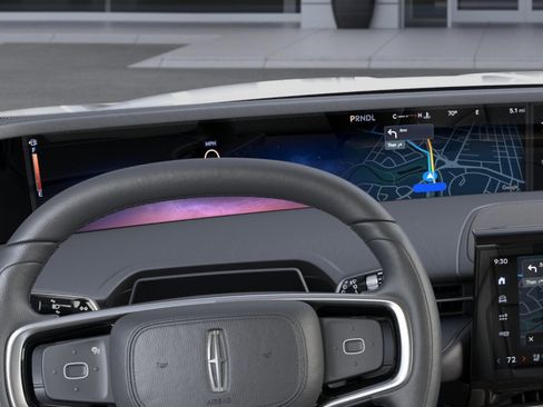 New 2026 Lincoln Nautilus Premier AWD/4WD image 13