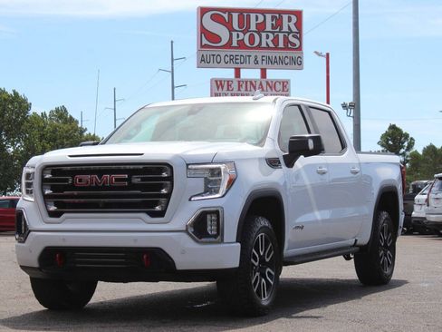 Used 2021 GMC Sierra 1500 AT4 w/ AT4 Premium Package AWD/4WD image 7