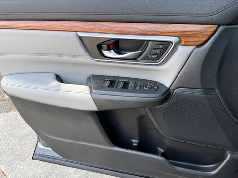 Used 2020 Honda CR-V Touring image 27