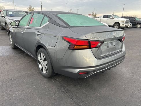Used 2024 Nissan Altima 2.5 S image 4