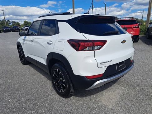 Used 2023 Chevrolet TrailBlazer LT image 3