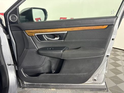 Used 2018 Honda CR-V EX image 32
