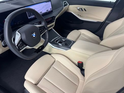 Certified 2025 BMW 330i xDrive Sedan w/ Convenience Package AWD/4WD image 13