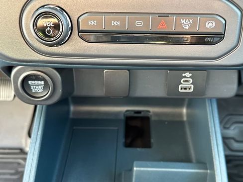 Used 2025 Ford Maverick XLT w/ XLT Luxury Package AWD/4WD image 33