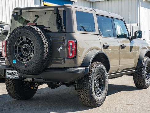 New 2026 Ford Bronco Badlands AWD/4WD image 4