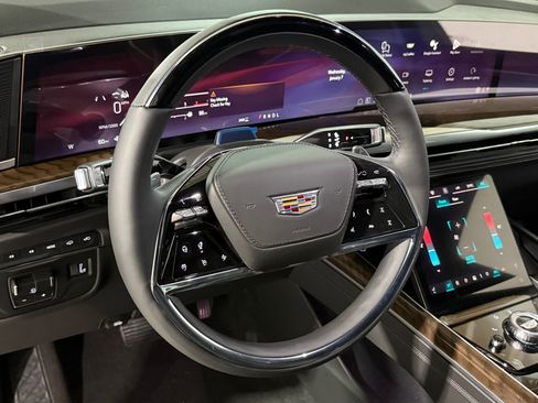 New 2026 Cadillac Escalade ESV Platinum Sport image 13