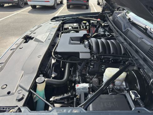 Used 2017 Chevrolet Silverado 1500 LT w/ All Star Edition RWD image 27