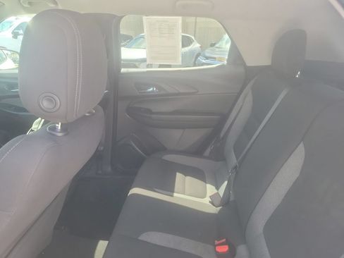 Used 2021 Chevrolet TrailBlazer LT AWD/4WD image 9