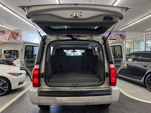 Used 2006 Jeep Commander 4WD image 21