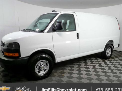 New 2025 Chevrolet Express 2500 w/ Driver Convenience Package RWD image 21
