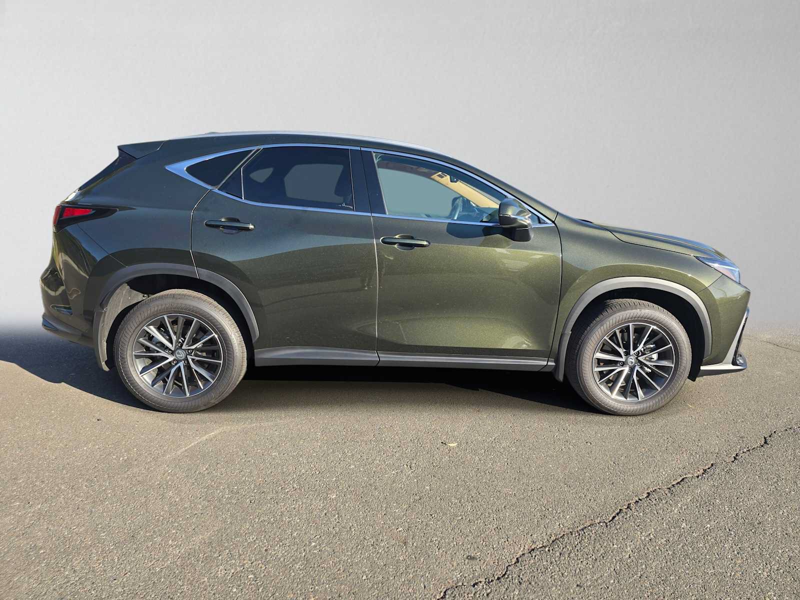 Used 2026 Lexus NX 350 AWD w/ Accessory Package (Z1) image 2