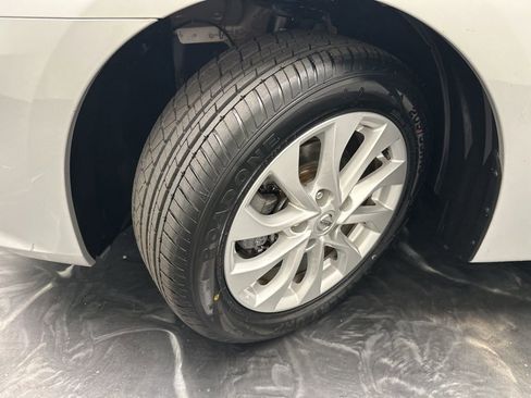 Used 2018 Nissan Sentra SV FWD image 29