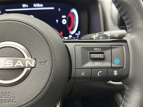 Used 2023 Nissan Rogue Platinum w/ Platinum Premium Package AWD/4WD image 19