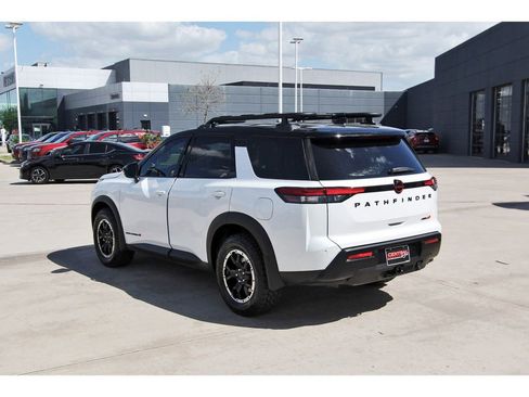 New 2026 Nissan Pathfinder Rock Creek image 4