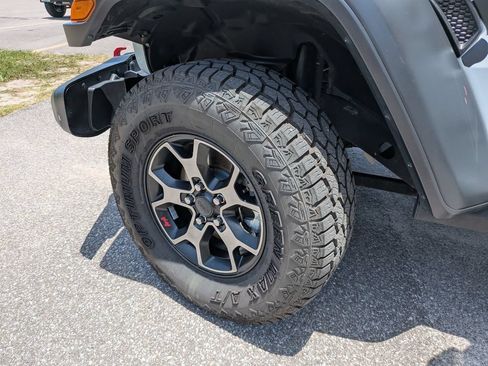 Used 2018 Jeep Wrangler Unlimited Rubicon AWD/4WD image 38