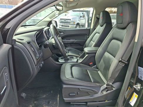 Used 2022 GMC Canyon AT4 w/ Trailering Package image 18