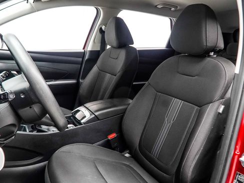 Used 2025 Hyundai Tucson SEL FWD image 36