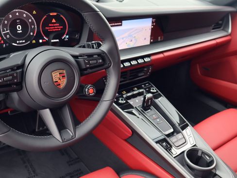 Certified 2026 Porsche 911 Carrera RWD image 21