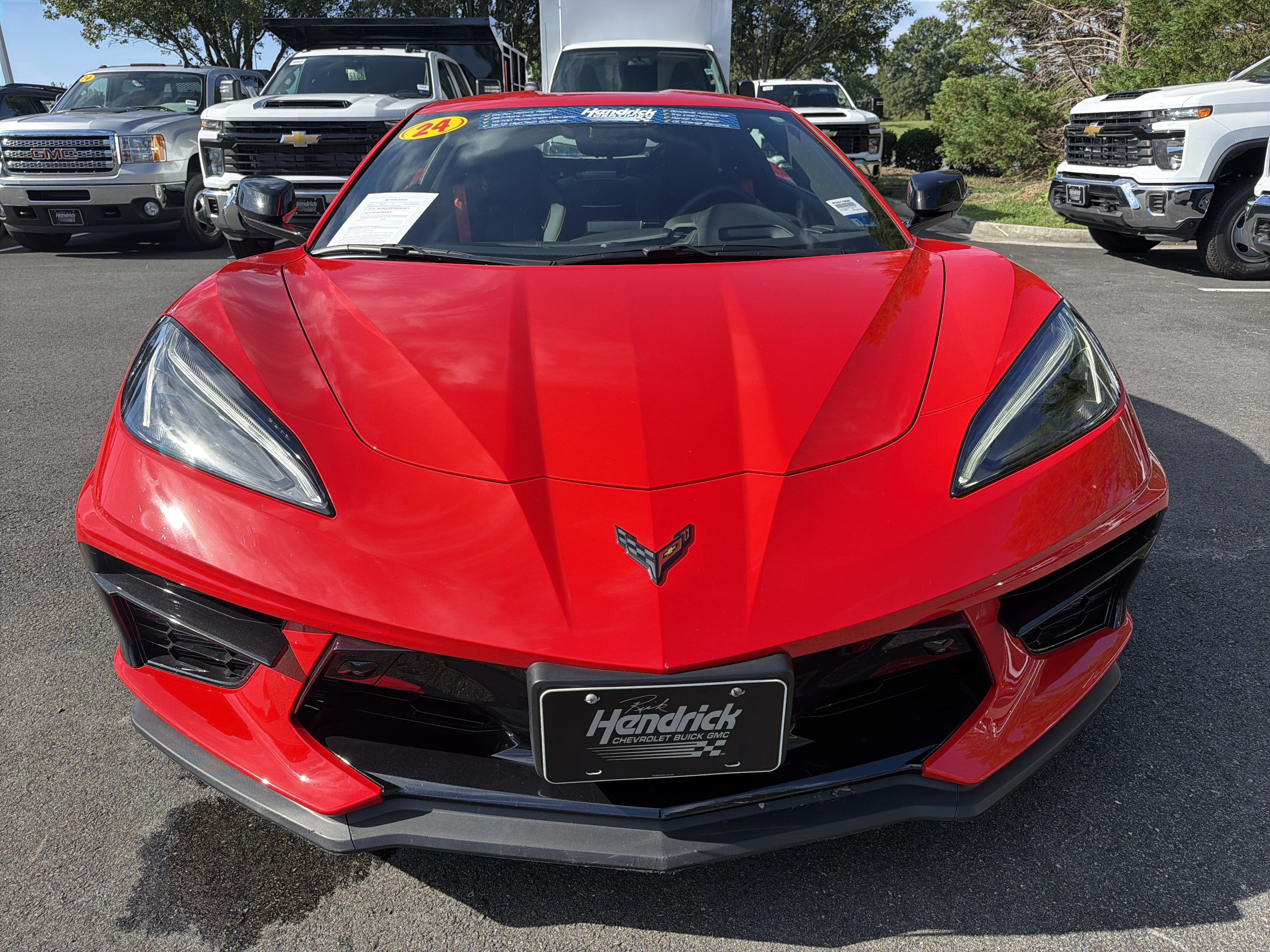 Used 2024 Chevrolet Corvette Stingray Premium Cpe w/ Z51 Performance Package RWD image 3
