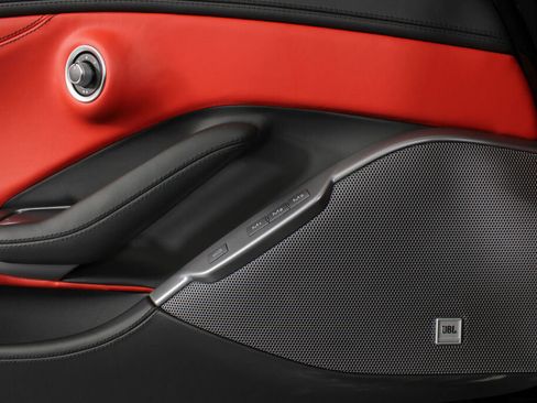 Certified 2023 Ferrari Portofino M image 45