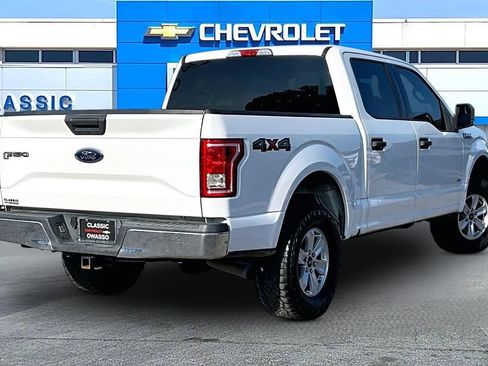 Used 2017 Ford F150 XLT AWD/4WD image 19
