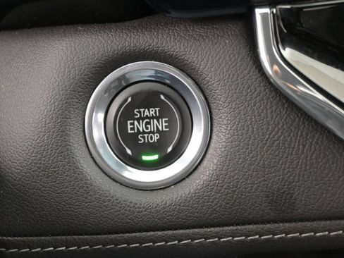 Used 2023 Chevrolet Colorado LT w/ LT Convenience Package RWD image 25