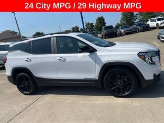 Used 2023 GMC Terrain SLE w/ Driver Convenience Package FWD video 1