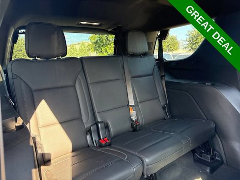 Used 2025 GMC Yukon Denali AWD/4WD image 10