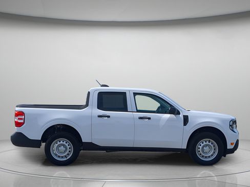 New 2026 Ford Maverick XL FWD image 42