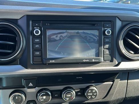 Used 2019 Toyota Tacoma SR5 image 14