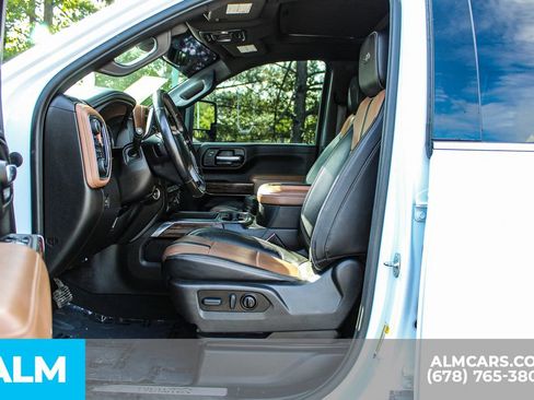 Used 2022 Chevrolet Silverado 3500 High Country image 16