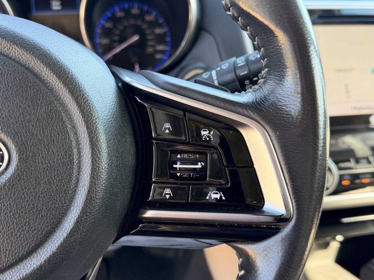 Used 2019 Subaru Outback 2.5i Limited AWD/4WD image 15
