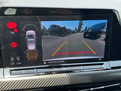 Used 2023 Volkswagen Golf 20th Anniversary Edition image 27