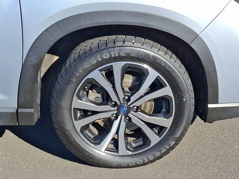 Used 2019 Subaru Forester Limited image 8