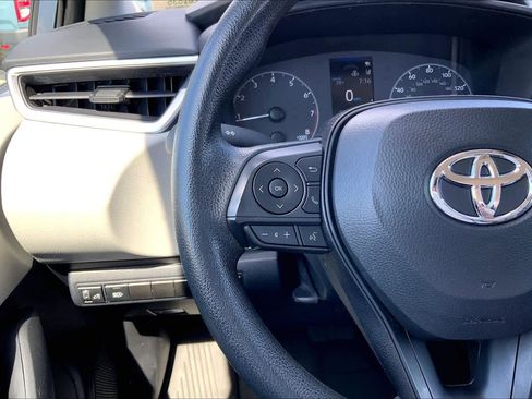 Used 2024 Toyota Corolla LE image 23