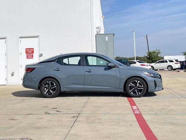 Used 2024 Nissan Sentra SV FWD image 7