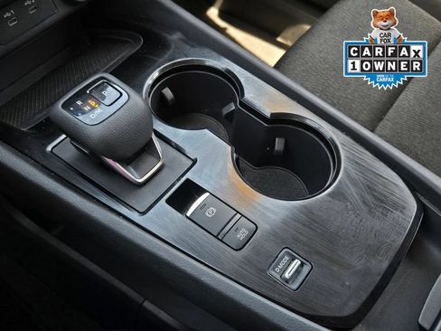 Used 2024 Nissan Rogue SV FWD image 16